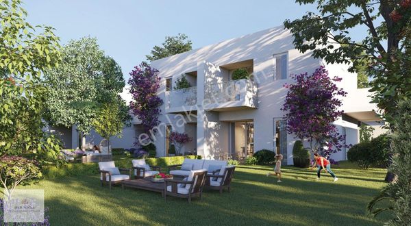 Hatunoğlu'ndan Satılık Soytaş Foça 1+1 Plajlı Eşyalı Villa House