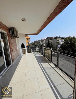 Adalet/en İyi Konum/her İmkan Yanınızda\her Tarafı Park Yeşillik