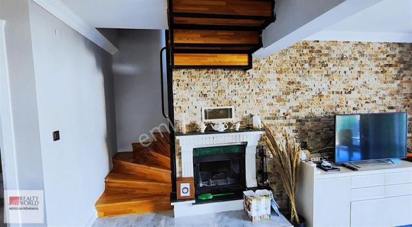 Rw Nefes'ten Pelitköy Sahilde 4+1 Deniz Manzaralı Tripleks