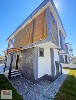 Rw Nefes'ten Altınova'da Ultra Lüks 4+1 Müstakil Bahçeli Villa