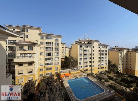 Bahçeşehir Toros B7 Blok 210 M2 Brüt Full Tadilatlı - Masrafsız