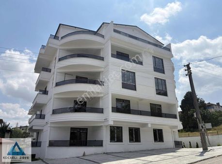 Yeşilyurt Mahallesinde Lüks Satılık 3+1 Dubleks Daire