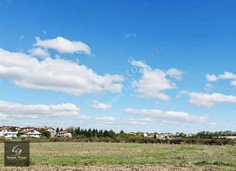 Tekirdağ Saray'da Harika Konumda Yatırımlık 578m2 Satılık Tarla