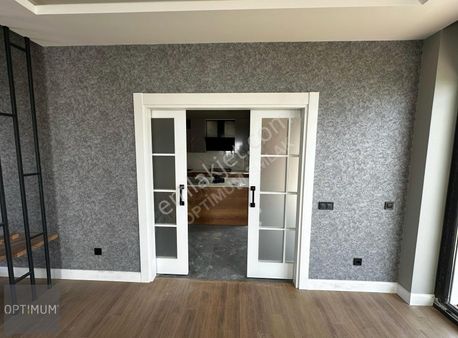 Tuzla Tepeören De 4.5+1 Taşınmaya Hazır Satılık Villa