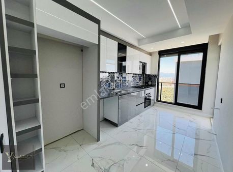 Fevzi Çakmak'ta Havuzlu Site İçerisinde 2+1 Satılık Daire