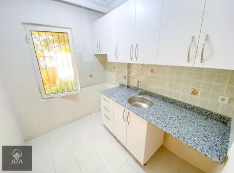 Ata'dan Sarıana'da Giriş Kat Ve Bahçeli 2 Oda 1 Salon Düz Daire