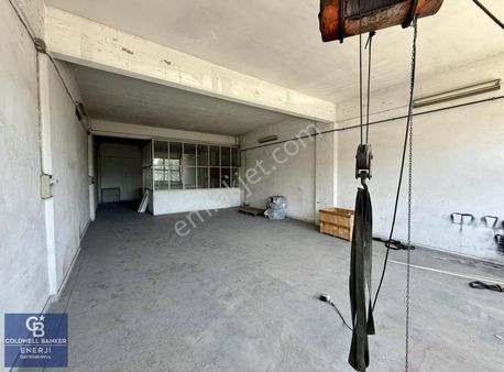 Topkapı Maltepe Yolu Üzerinde Satılık 410 M2 Dükkan 4 Katlı