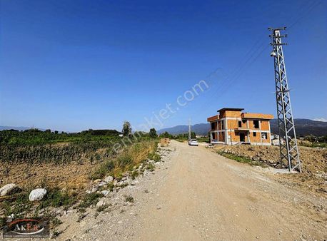 Konuralp Mah 935m2 Okula Sıfır Köşe Parsel