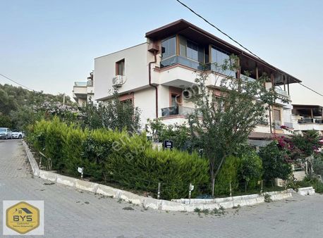 Bys'den Çukuraltı Mavi Boncuk Villarında Satılık 3+1 Villa