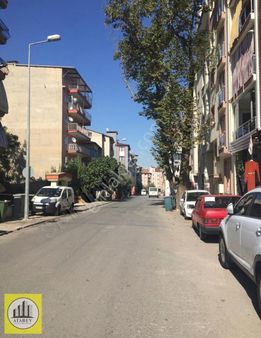 Karaman'da 100m2 Balkonlu Bahçeli Müştemilatlı Dükkan