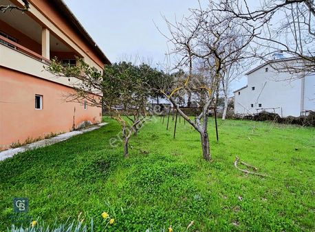 Tekkeköy Costal'da Denize Sıfır Tapulu Arsa Ve 2 Katlı Ev