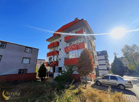 Çayırova Emkay Petrol Yanı Deniz Manzaralı Satılık İskanlı Daire