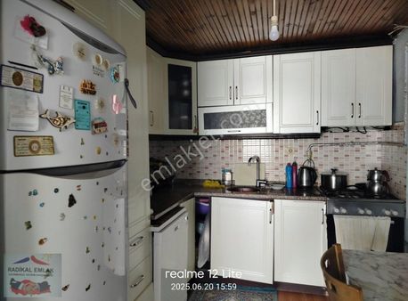 Yağcılar Mah.185m2 Arsa İçinde Müstakil D.gazlı Bahçeli Ev