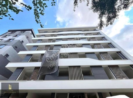 Tokgöz'den Ulubatlı Hasan Cami Yakını Sıfır 2+1 90m² Daire