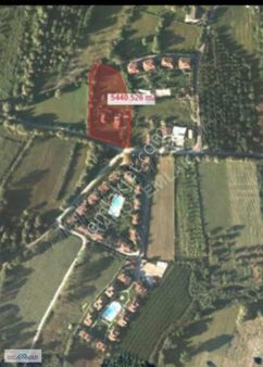 Kartepe Suadiye Heyrek Caddesinde Satılık Arazi