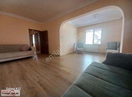 Satılık Pendik Fevzi Çakmak Mahallesin De Büyük Bahçe Katı Daire