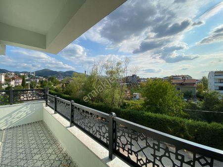 Doğa Deniz Manzaralı Satılık 2+1 Daire