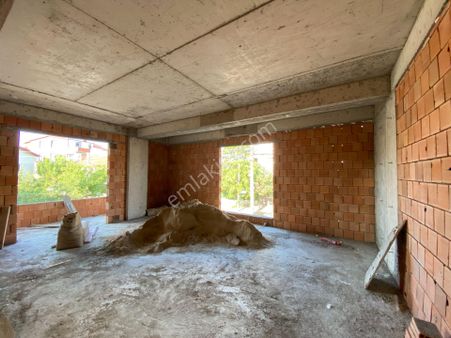 Merkezde Ferah Satılık 3+1/2+1