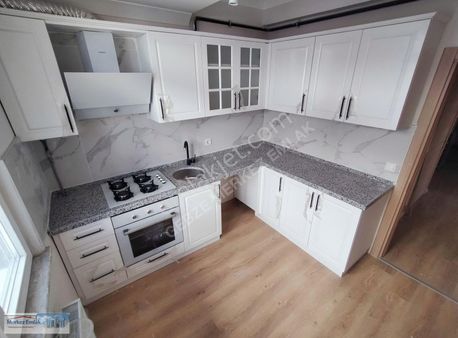 Merkez Emlak Armağan'dan 2+1 Dublex Ankastre Fırın Ocak'lı