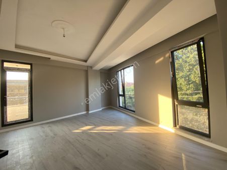 Yatırımlık 2+1 Doğa Deniz Manzaralı Daireler