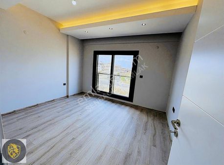 Şenbağlar'dan Denize 100 Metre Sıfır 2+1 Fırsat Yazlık