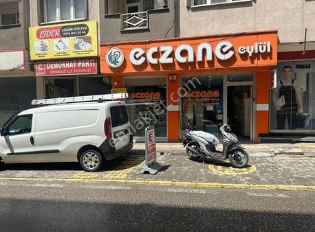 Bursa Emlak Alemi Çarşı Merkezinde 200 M2kiracılı Dükkan Satılık