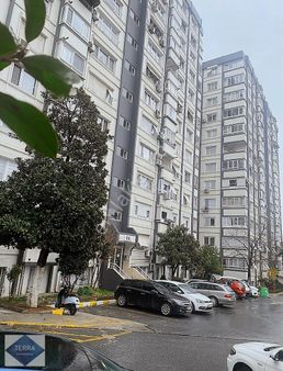 Yenibosna İhlas Yuva Evlerinde 2+1 90m2 Satılık Daire