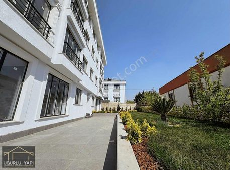 Uğurlu'dan Büyükçekmece'de Lüks Deniz Manzaralı ** 3+1 Daire **