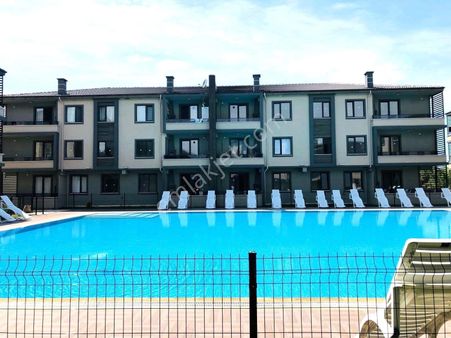 Şık Ve Modern İç Dizayn Havuzlu Ve Güvenlikli | Ayrıcalıklı Site