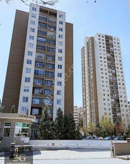 Dikmen Parkvadi Evleri D Bloklarda Satılık 3+1 Daire