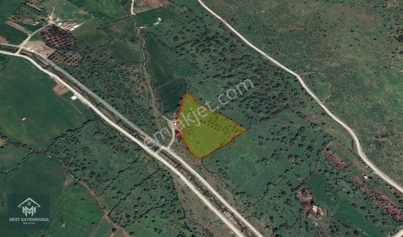 Aliağa Çıtak Köyünde Satılık 460m2 Arazi