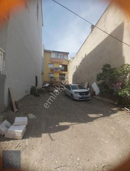 Bulur Dan Karabağlar Şehitler Mah. De 114 M2 Arsa