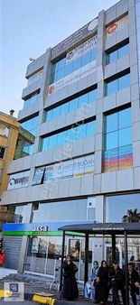 Trabzon Meydanda Ticaretin Kalbinde Kiralık Prestijli İş Yeri!