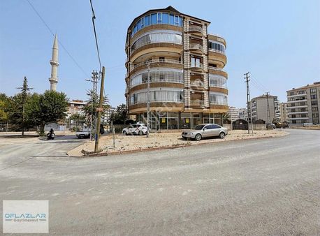 Oflazlar'dan Mengene Caddesinde 130 M2 Fırın Ruhsatlı Dükkan