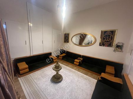 Acil Emlak’tan Satlık Hayatlı Ev Yıldız Meydanı