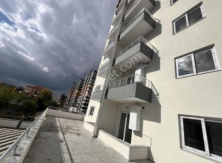 Deniz _emlaktan Satılık Teraslı 1.kat