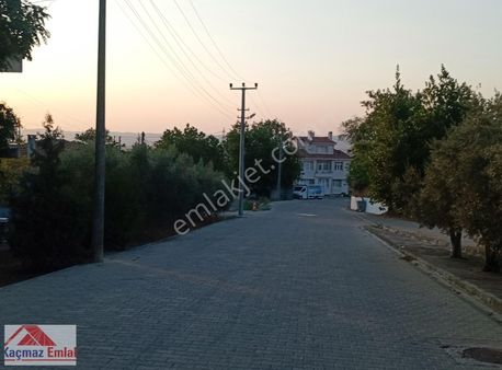 Gelibolu Kavak Köy, Köy Merkezinde Müstakil Ev-arsa