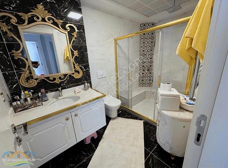 Necaroğullarından Riva Glorıa Sitesi Lüks Daire