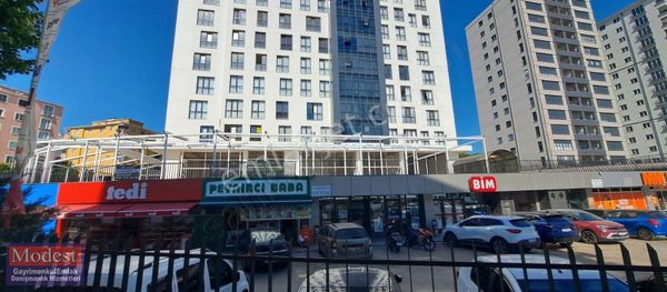 Kartal Yakacık Grand Tower Sitesinde 2+1 Daire