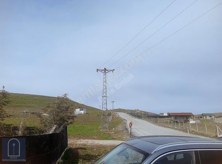 Mamak Kıbrısköy Elmadağ Kayak Pisti Mevkii 5 Dönüm Yola Cephe