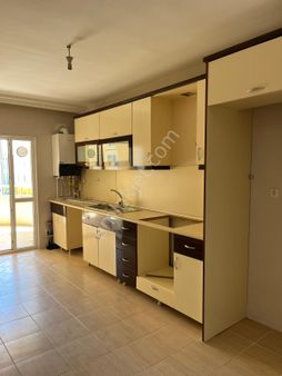 Ata Mahalesi'nde Site İçi 3+1 Kiler'li Yapılı Kiralık Daire