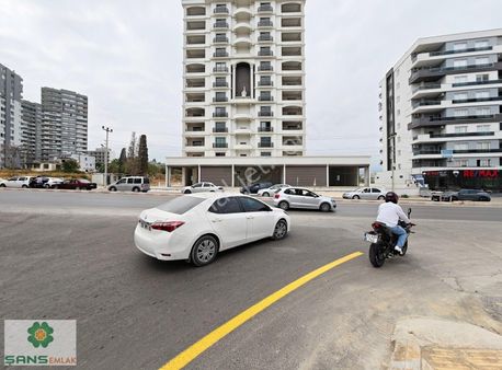 Erdemli Çevre Yolu'nda Cadde Üzeri Satılık Dükkan
