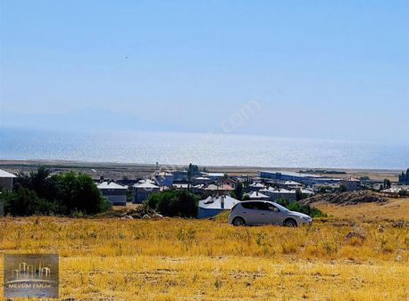 Van Gölü Manzaralı Arsamızı Satıyoruz