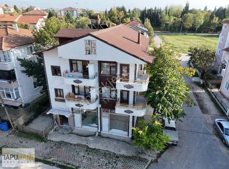 Tapuhaneden Rasimpaşada Komple Satılık 3 Katlı Bina