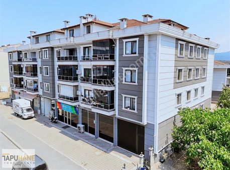 Hastane Yolu Üzeri Satılık 3,5 + 1 Geniş Daire