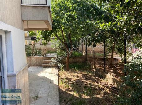 Zeytinköy Yeni Yol Üzeri Bahçeli Tripleks Site İçi Müstakil