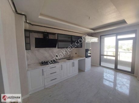 Azizhan'dan Dr. Ahmet Özcan Caddesine Cephe Sıfır Daire