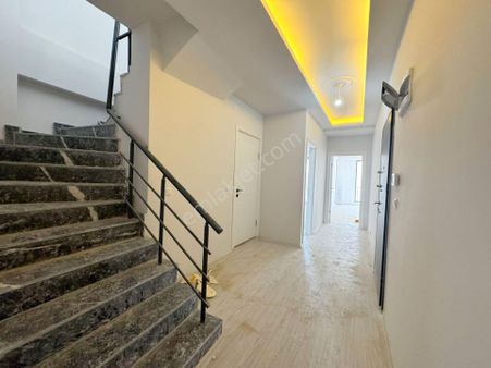 🎈✨turhanbey'de Kapalı Otoparklı Ön Cephe Geniş Teraslı Şık Geniş 4+1 Dublex