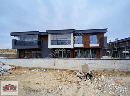 Bess'den Yaşamkent Mah. (yukarı Söğütönü) Satılık Lüks 3+1 Villa