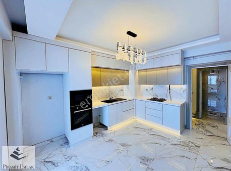 Piramit Gm'denyıldızkentte Snow Residance 4+1 Satılık Lüks Daire